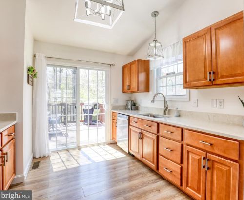 342 Executive Way, Hedgesville WV  25427-5770 exterior