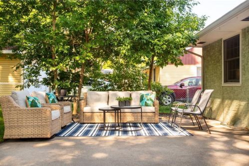 1616 Demont Ave, Saint Paul MN  55109-2112 exterior