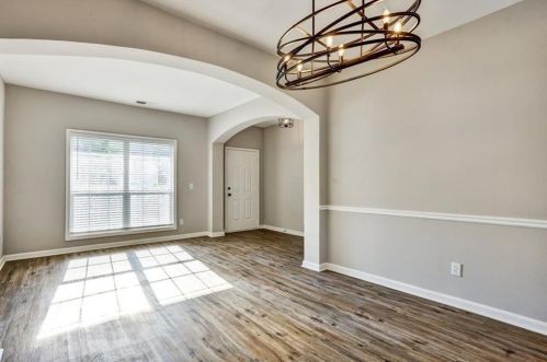 1047 Willow Crest Lndg, Austell, GA 30168-5738