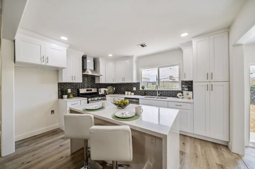 20635 Mariposa Ave, Torrance CA  90502-1423 exterior