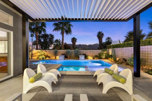 757 Orange Ave, Palm Springs, CA 92264-0010