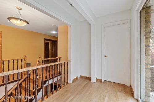 3155 Deerfield Rd, Bannockburn IL  60015-3768 exterior