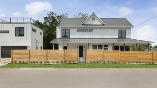 2100 Chicon St, Austin TX  78722-2431 exterior