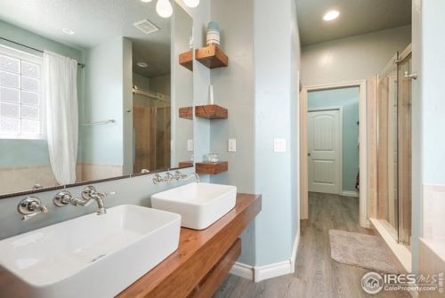 501 56th Ave, Greeley CO  80634-4443 exterior