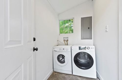 1463 Desoto Ave, Atlanta GA  30310-4338 exterior