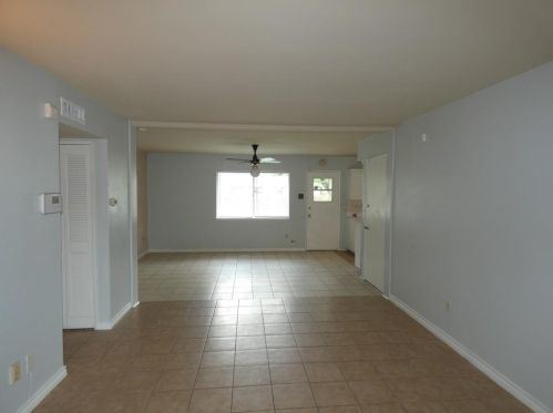 4009 Providence Dr, Garland TX  75043-2415 exterior