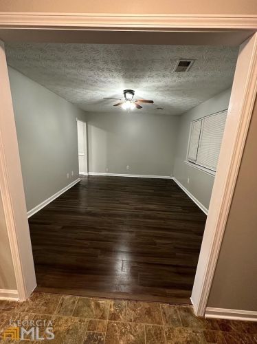 208 Farmbrook Pkwy, Stockbridge GA  30281-1157 exterior