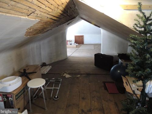 213 Broadway, Hanover PA 17331-2503 exterior