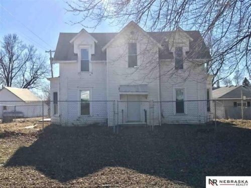 205 5th St, Talmage, NE 68448-3065