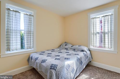 317 Ross St, Lancaster PA  17602-1941 exterior