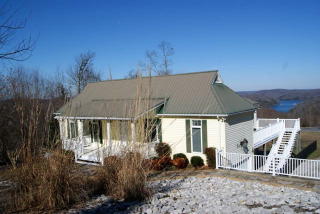 205 Hidden Cove Ln, Allons, TN 38541-6778