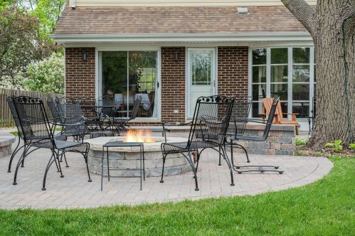 3009 Stratford Rd, Arlington Hts IL  60004-1707 exterior