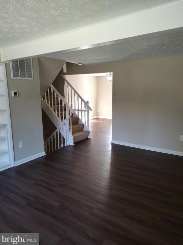 14233 Castle Blvd, Silver Spring, MD 20904-4701