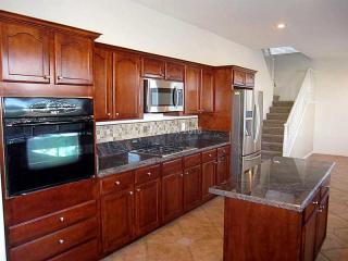 3192 Tullio Way, Henderson NV  89052-3086 exterior