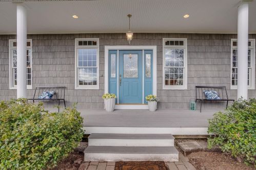 56 Dogwood Cir, Pelham, NH 03076-2248