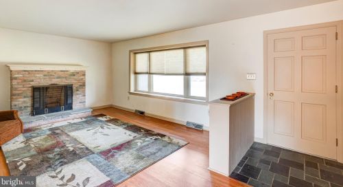 1992 Drexel Ave, Lancaster PA  17602-3365 exterior