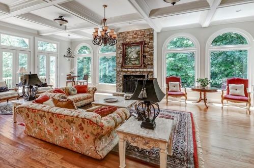 1750 High Trl, Atlanta GA  30339-5617 exterior