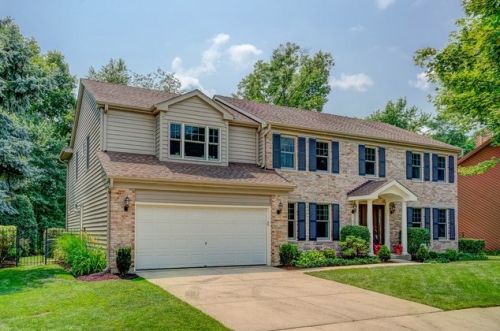 643 Balmoral Cir, Naperville, IL 60540-6938