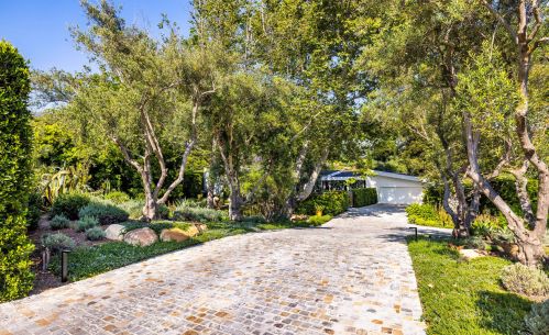 448 Court Pl, Santa Barbara, CA 93108-2127