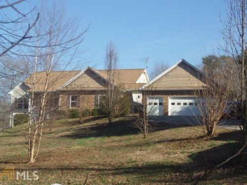 61 Southern Oaks Dr, Cleveland, GA 30528-5835
