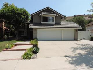 19600 Grey Fox Rd, Walnut, CA 91789-4272