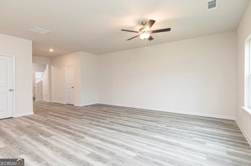 158 Avondale Blvd, Conyers GA  30013-5115 exterior