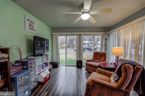 26104 Townfield Dr, Port Royal, VA 22535-2113