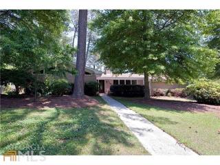 1139 Seven Springs Cir, Marietta, GA 30068-2662
