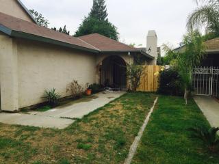 3441 Mitchell Ave, Conejo, CA 93662-4214