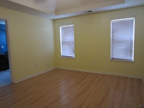 218 Autumn Woods Dr, Warner Robins GA  31088-6715 exterior