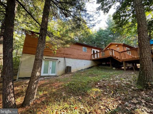 333 Oasis Ln, Gerrardstown, WV 25420-3110