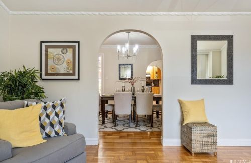 1306 Gilman Ave, San Francisco CA 94124-3243 exterior