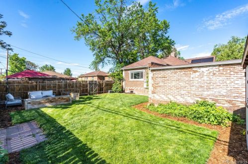 2877 Eudora St, Denver CO  80207-3056 exterior