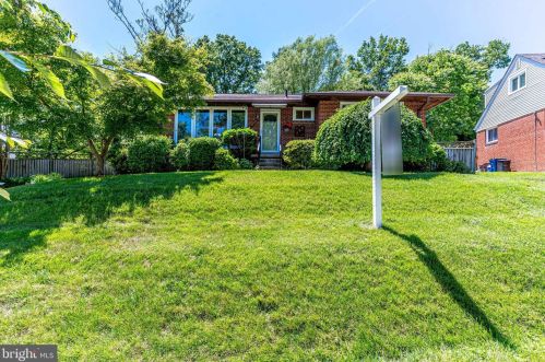 10408 Insley St, Silver Spring MD 20902-4936 exterior