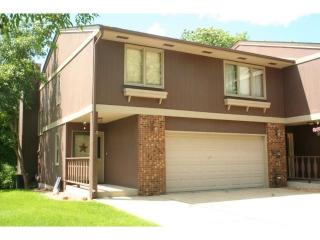 709 Green Ave, Minnetrista, MN 55388