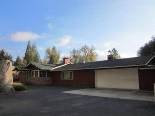 45680 Sunrise Dr, Nipinnawassee, CA 93601-9615