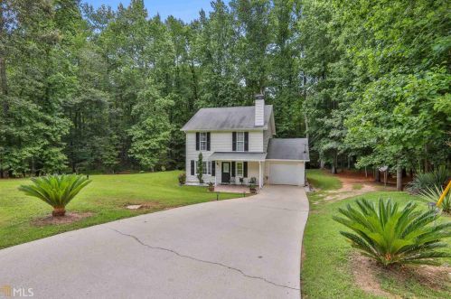 6 Eastwood Ct, Newnan, GA 30265-1305