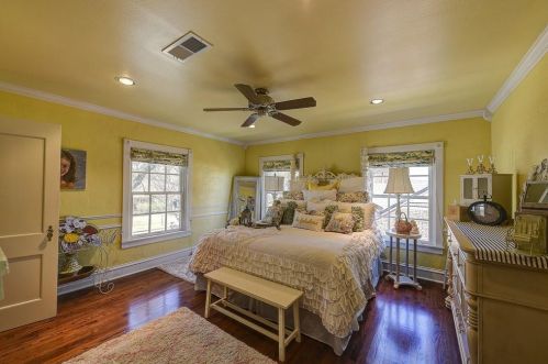 2439 Wabash Ave, Fort Worth TX  76109-1018 exterior