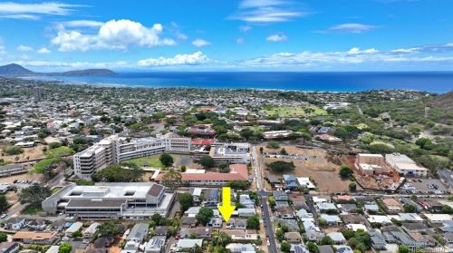 3622 Maunalei Ave, Honolulu, HI 96816-2370
