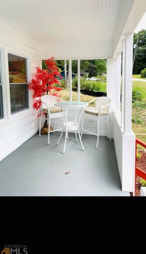 168 Henderson Falls Rd, Toccoa, GA 30577-1873