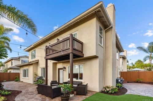 7361 Portage Way, Carlsbad, CA 92011-4671