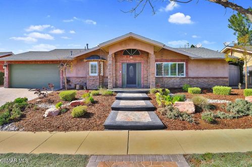 3209 Dalhart Ave, Simi Valley, CA 93063-1920