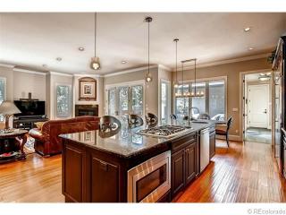 2517 Madison St, Denver CO  80205-3751 exterior