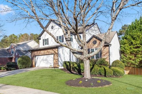 306 Ivy Manor Dr, Marietta, GA 30064-5117