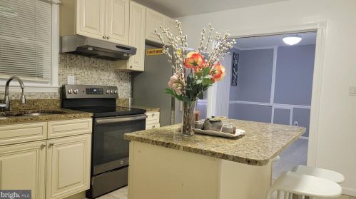 12304 Blakely Ct, Silver Spring MD 20904-1812 exterior