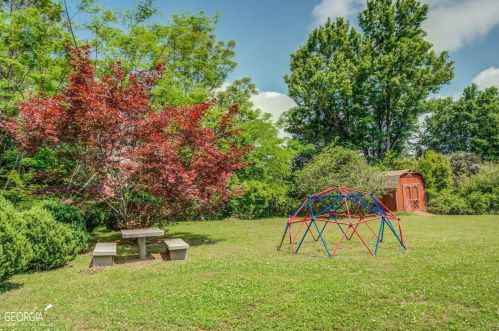 320 Conyers Rd, Mcdonough GA  30253-2304 exterior