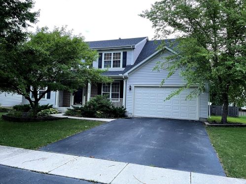 2045 Mark Cir, Lemont, IL 60490-4916