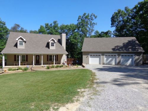 3423 Pickett Park Hwy, Jamestown, TN 38556-5880