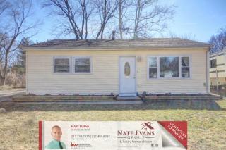 2107 Southwood Dr, Champaign IL  61821-5421 exterior