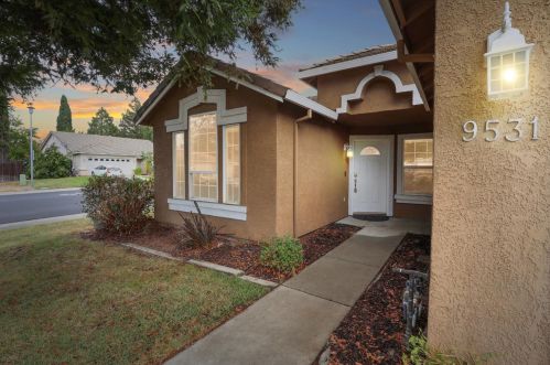 9531 Castleshore Way, Elk Grove, CA 95758-3943